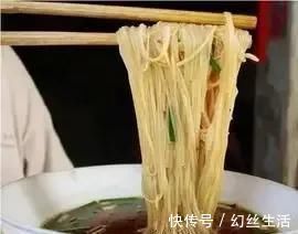 食盐|做手擀面,有人加鸡蛋,有人加食盐,还是被面食师傅一语道破