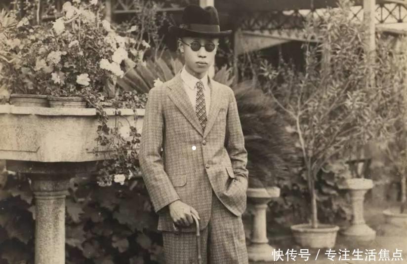 来自|溥仪在紫禁城找到1个布包，布包来自百年前，揭露皇家命案真相！