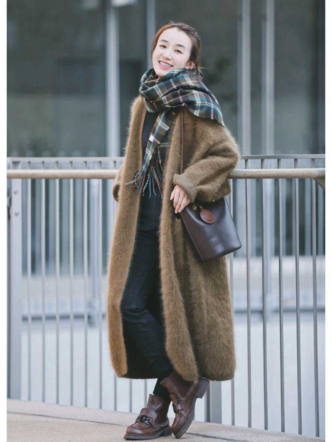 长衫 提前备几件针织长衫吧!初春穿它出门,绝对让你美到“巅峰”