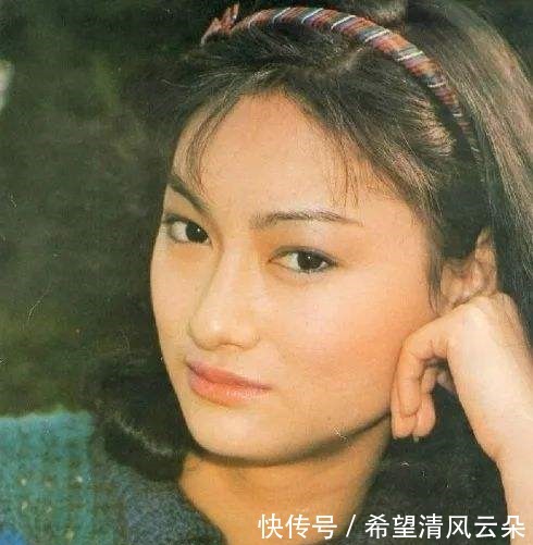 周芷若@太离谱!周芷若越来越丑,灭绝师太越来越美! 张无忌究竟选哪个