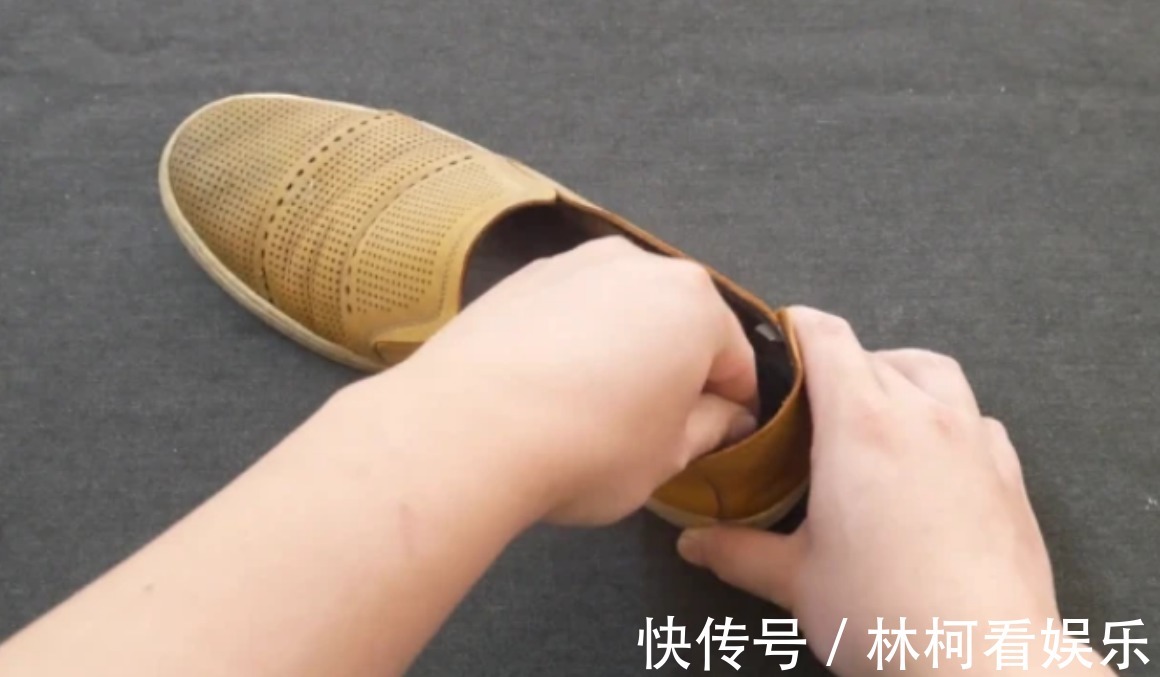 鞋子实在太臭了！教你绝招，鞋臭味立马消失，鞋子臭的赶紧快试试