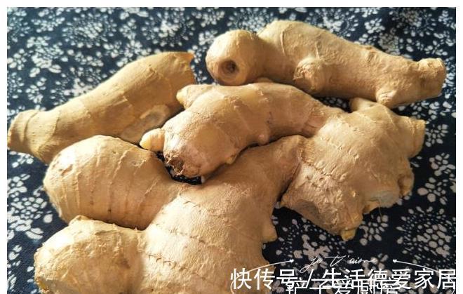 调味品|生姜时间长了干瘪?跟老奶奶学会这3招,放半年照样新鲜多汁