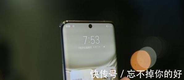 iPhone13开始量产，iPhone12降价1100元，比华为P50值得买