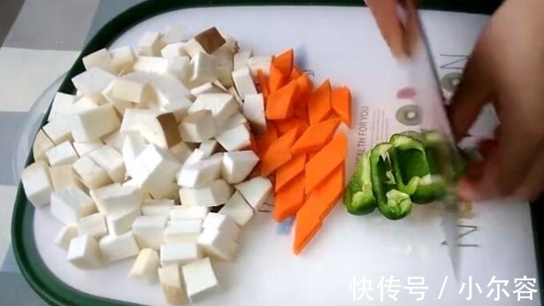 杏鲍菇|一道非常好吃又下饭的家常素菜,简单易做,鲜嫩多汁,营养又丰富