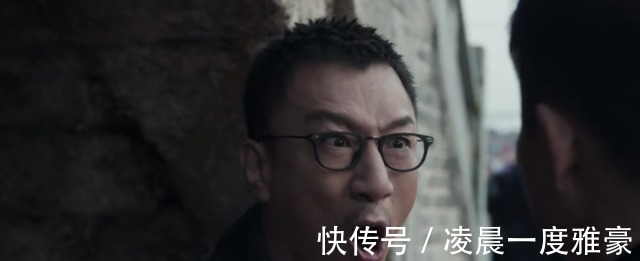 冠军|狂揽3个冠军，本以为《扫黑风暴》是反腐封神作，观众骂声却变大