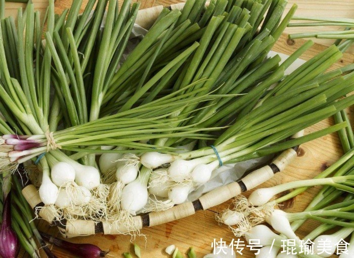 肝脏|俗话说,养肝就是保命,3种食物要常吃,养肝护肝,清肝明目