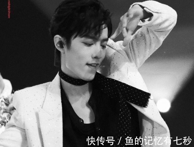 重慶|新年后的肖戰(zhàn)依舊需要使出分身術(shù)，還有一次與王一博同臺