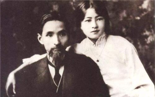 林徽因$林徽因和陆小曼到底谁更美?看完这组绝版黑白老照片,你就懂了