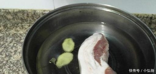 白肉|这一道蒜泥白肉太好吃了,满满1大盘肉,大口吃肉的感觉太棒了