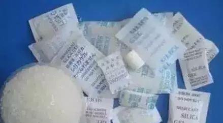 疏忽大意|20分钟孩子眼球被溶化!医生说这东西每家都有,家长要高度警惕