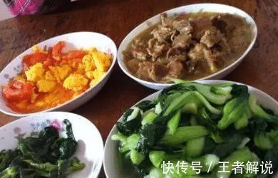 父母|7岁男娃脾虚不长个,医生:全因“毒早餐”害了娃,多数父母爱喂