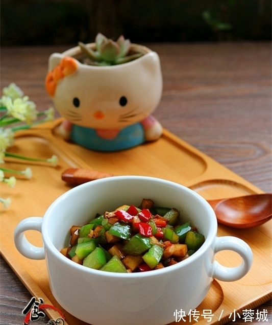 赘肉|此款素菜,三天两头吃一顿,腰上赘肉没了,不知不觉变苗条