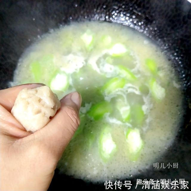 做鲅鱼时,有人油炸有人煮汤全不对!教你正确做法,太鲜了