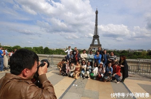 外国游客|中国人把所有的外国游客称作“老外”，他们把中国游客称作什么