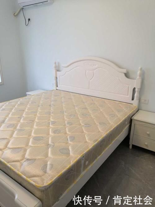 卧室|126平新房只花13万全部搞定,进门鞋柜给满分,卧室星星帘最美