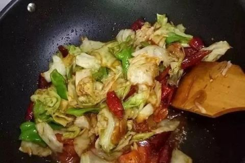 李志刚|白菜萝卜统统靠边，它才是菜王！清理血管、养胃护胃…才几毛钱一斤