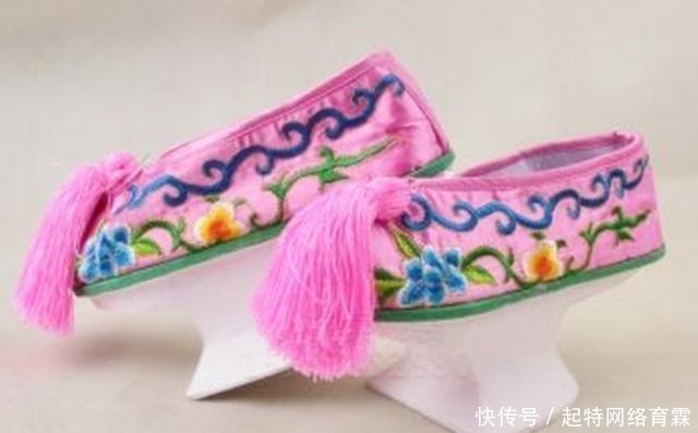 鞋底 高跟鞋穿多了真不好吗?中国人一千多年前就开始穿了