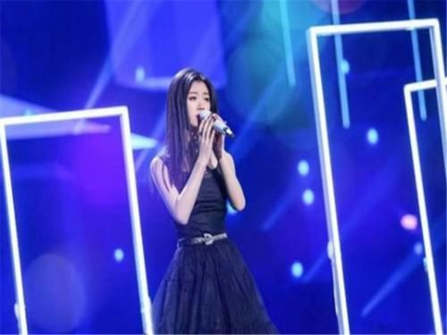 好声音|单依纯为何越来越不受待见?综艺上的太频繁,实力不再惊艳