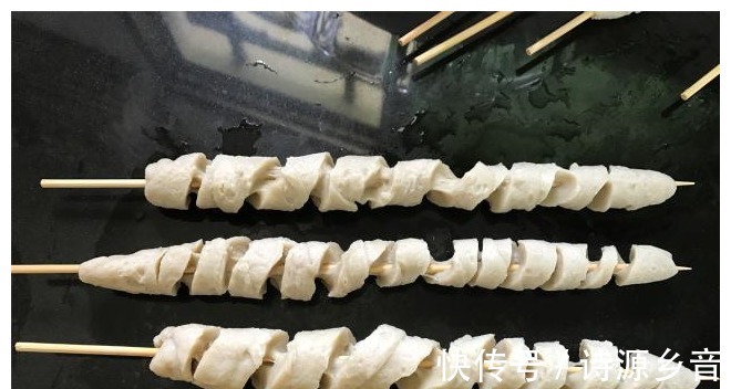 烤面筋|教你在家做烤面筋,不和面,不洗面,爽口弹牙,秒杀烧烤摊!