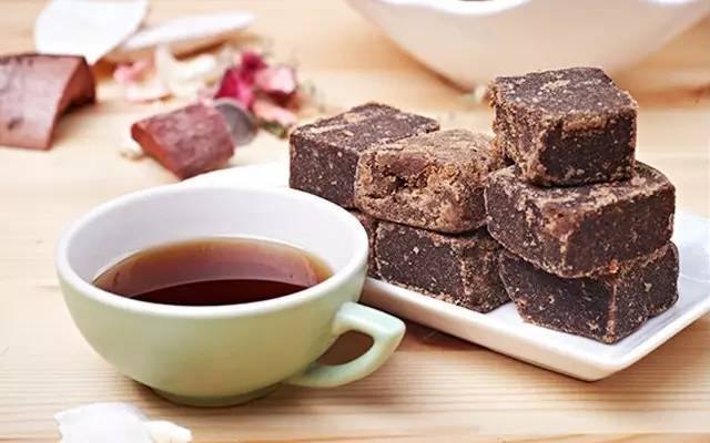 红糖芝麻粥|红糖加“它”一起煮，咳嗽好了，嗓子不痛了，牙龈也不上火了