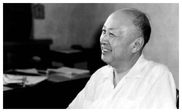 英国有个天才叫牛顿,德国有天才叫爱因斯坦,中国的天才叫什么?