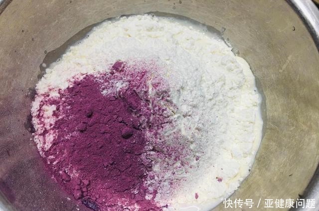 在家自制懒人版披萨,比面包好吃,做法还简单