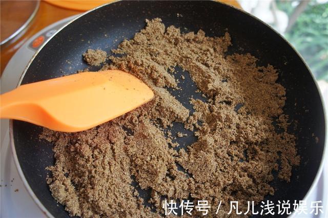 油茶面|童年记忆，用面粉冲水喝，干香浓稠还“管饱，”以后不用做早餐了