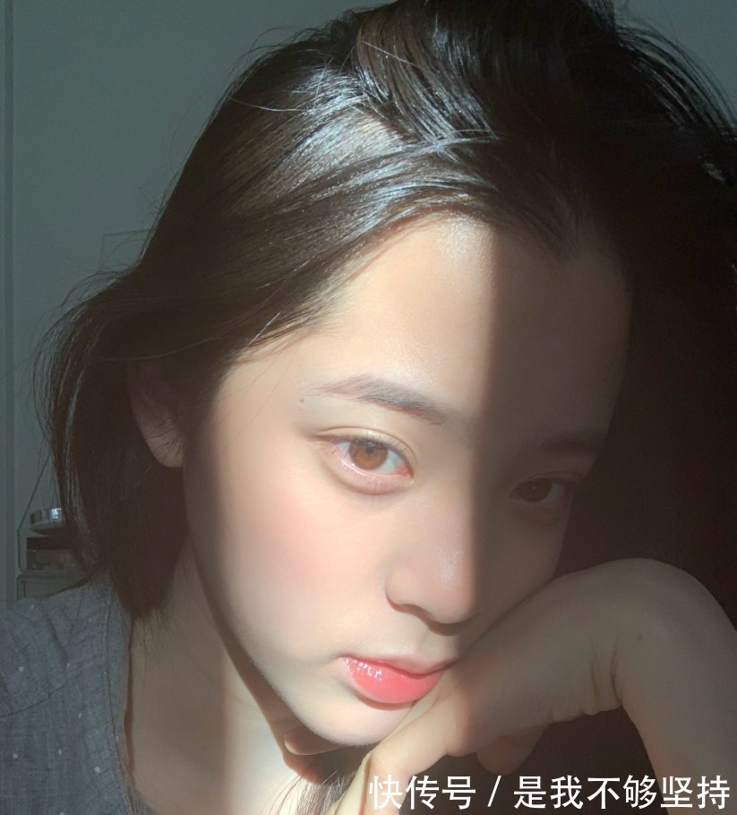 护肤品 女人不管多大,洗脸后要懂得“3不要”,不然再贵的护肤品也白用