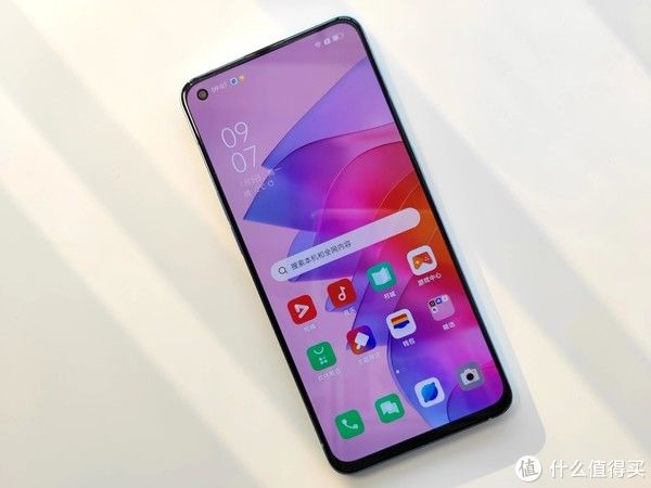 手机|高颜值的自拍神器，OPPO Reno7的上手体验来了