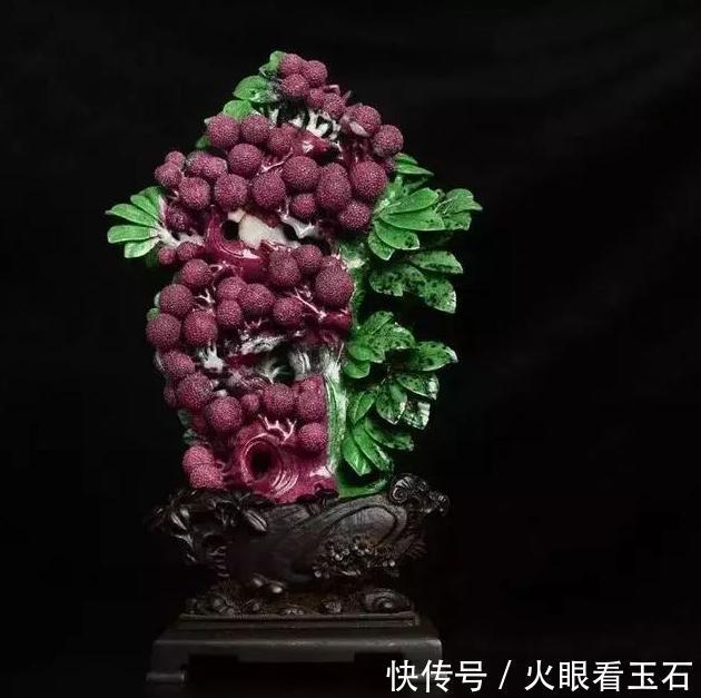 小斑点|这些玉石雕刻的水果,太逼真了,我都流口水了!