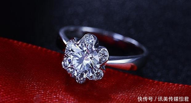 男士|钻戒男士购买合适还是女士购买合适?双方购买分别有什么理由?
