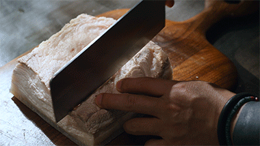 日食记｜脆皮五花肉好吃下饭的小秘诀，快快学起来