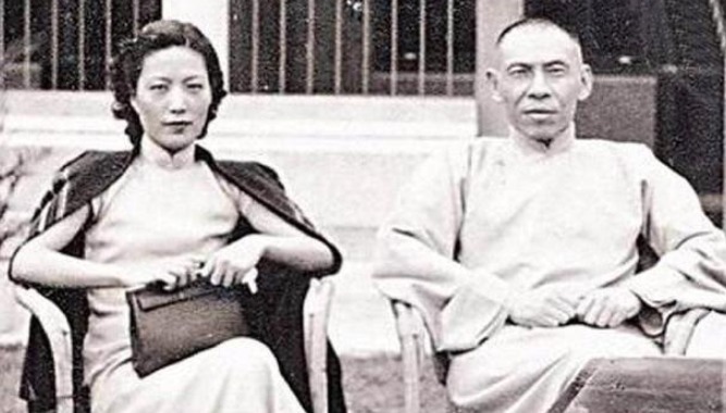 杜月笙|此人用一把菜刀杀了恩人,却受到了杜月笙的保护,晚年开了家烟厂