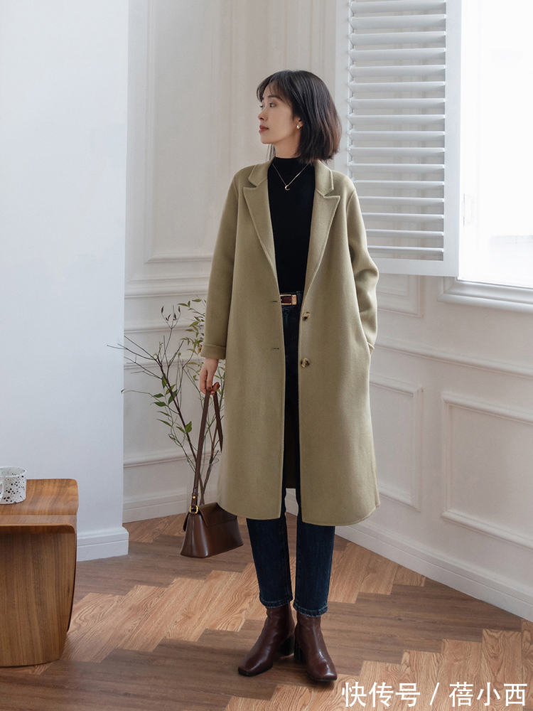 风衣 秋季还是穿“牛仔裤”最时髦,这样搭配毛衣、风衣、大衣,真高级