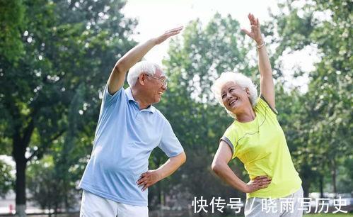 人体|“爱吃醋”会更容易骨质疏松?医生:不是谣言,骨头已经脆如饼干