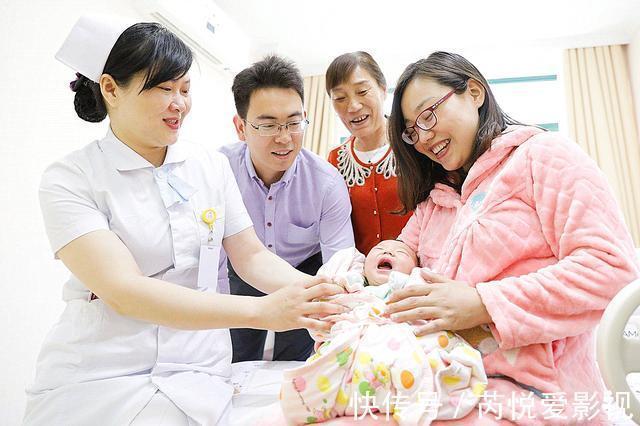 宝妈|60天胎儿流产出来的模样,撼动人的心弦,网友:我都不忍心看