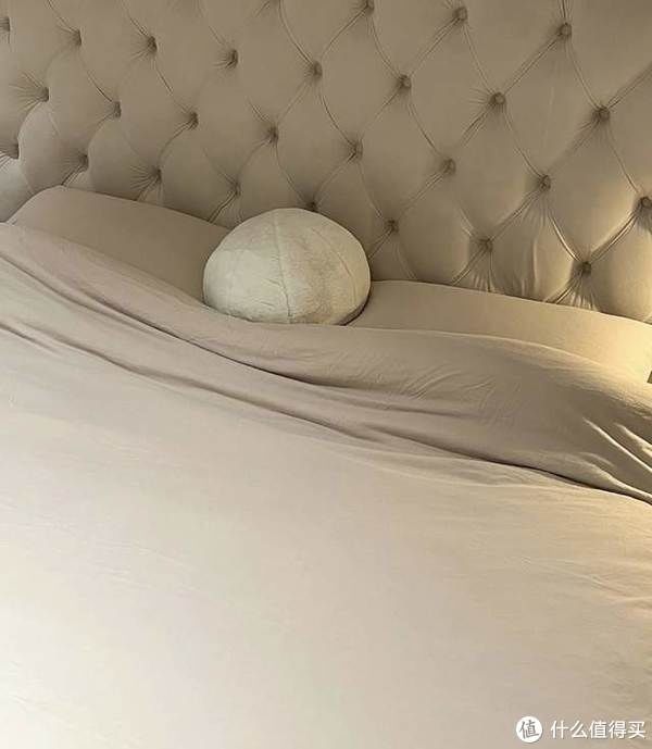 纸巾盒|这10个卧室物件，花不了几个钱，关键能让睡觉