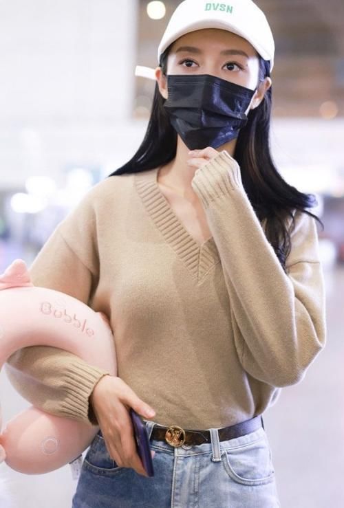 oversized 季节愁搭配？没关系，休闲毛衣get起来，时尚百搭不挑人！