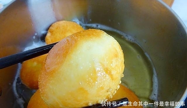 2碗面粉1杯奶,做出圆鼓鼓的泡泡饼,一次发酵真省事,孩子着迷啦