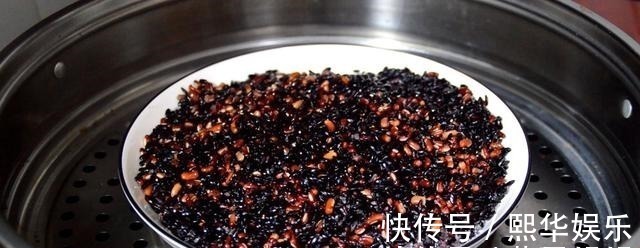 核桃仁|90岁奶奶教我赤小豆新做法,不打豆浆不熬粥,老人小孩越吃越红润!