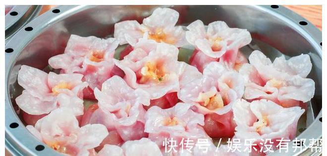 柠檬汁|紫甘蓝居然可以这样吃,不用炒不凉拌,营养又美味,孩子点名要吃