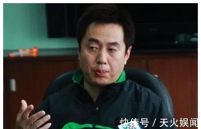 中国乒乓球|女乒教练施之皓,开除世界冠军郭跃引争议,娶小22岁弟子重回上