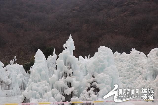 永济五老峰冰川世界引人醉