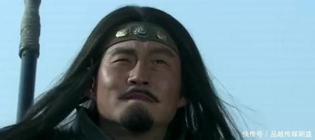 曹操|三国演义中,华雄斩杀十八路诸侯,曹操手下的武将为啥一个都不上