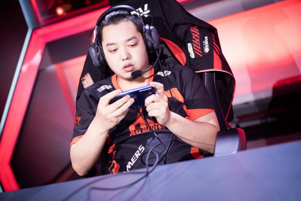 解释|AG零封TTG,爱思6.6罕见没登场?月光解释:“老年”6.6体力不济