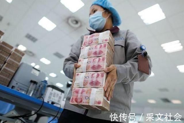 劳动者|这些工作将实行“职称制”!官方发通知,新的“香饽饽”行业来了