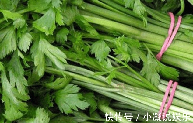 生病|吃完芹菜很多人有这习惯,怪不得会容易生病,快通知父母吧!