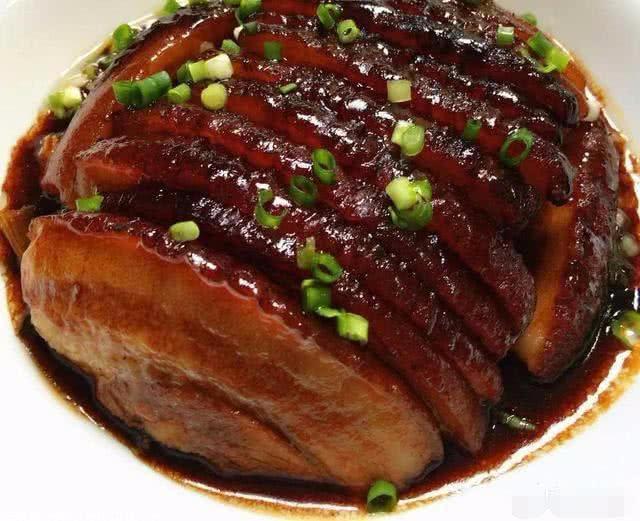 过年扣肉不用买了，学会这么做，全家人都夸好，春节宴客倍有面