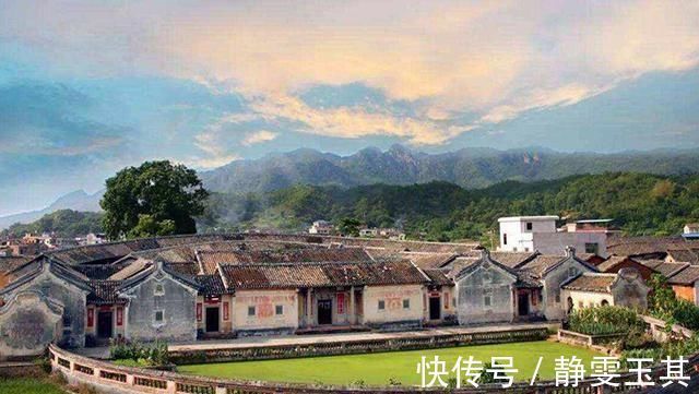 翻盖|农村宅基地翻修后,产权归谁是所有农村房屋都允许翻建吗