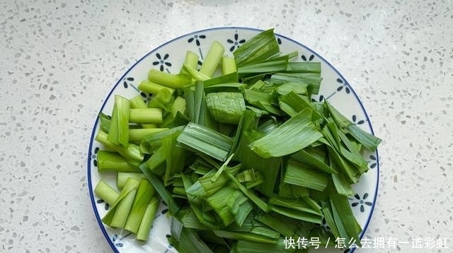 青蒜苗炒肉家常美味的吃法,香浓味美又下饭,美味爽口开胃
